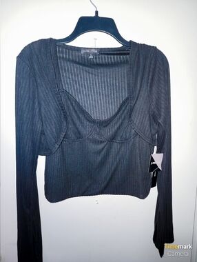 Mossimo Supply Co. Black Ribbed Long Sleeve Cropped Top